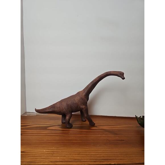 Lot Of 7 Hard Plastic Dinosaur Figurine Toys 2-6" - Picture 12 of 16